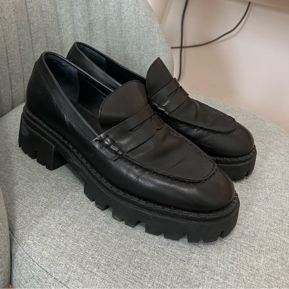 Free People chunky loafers size 10